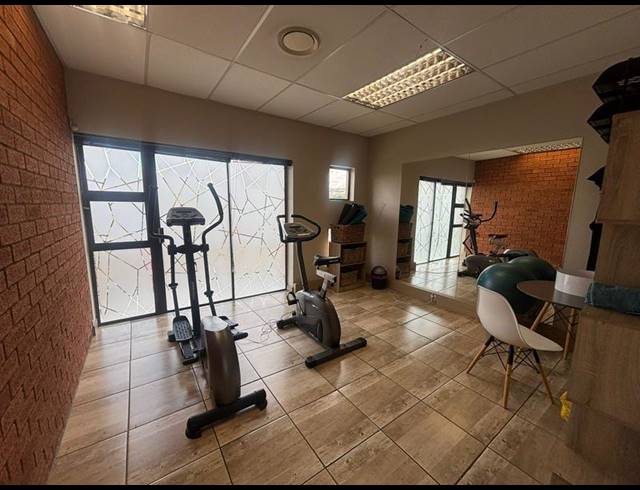 BUSINESS FOR SALE IN WELTEVREDEN PARK